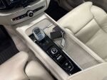Volvo XC60 2019 Musta