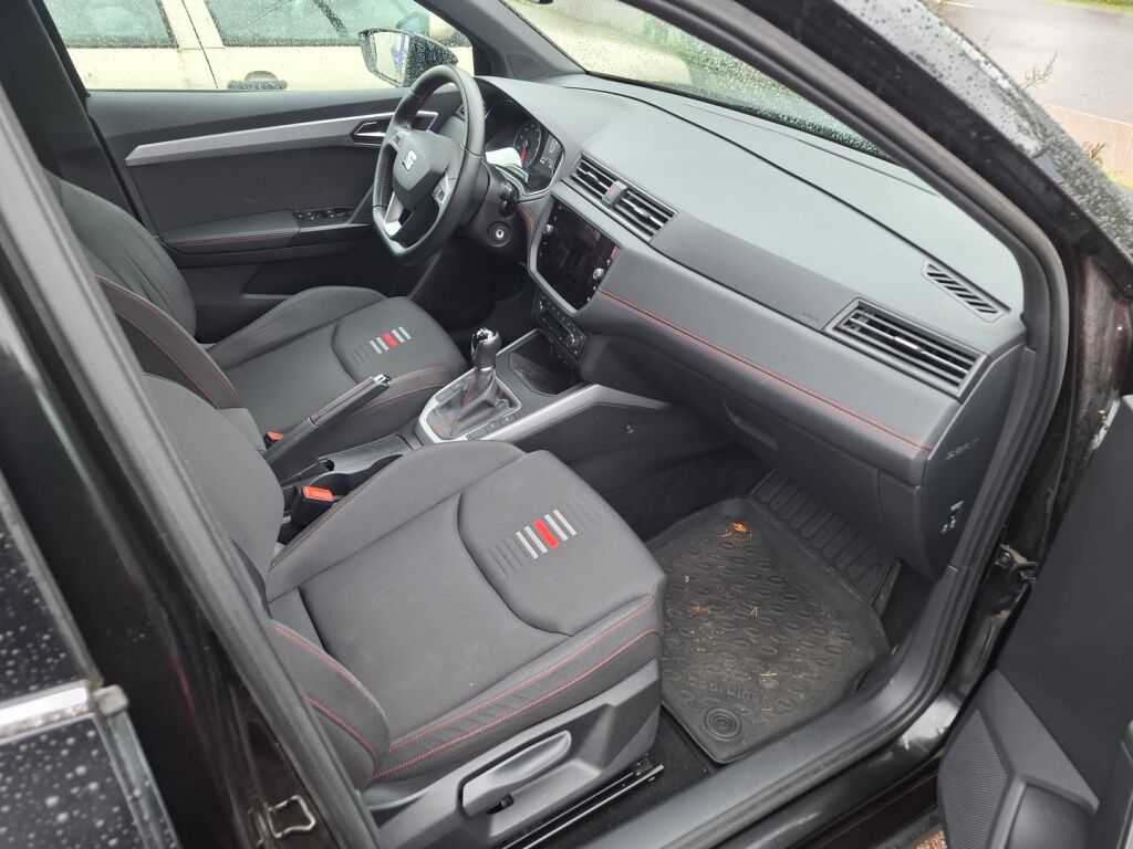 Seat Arona 2019 Musta