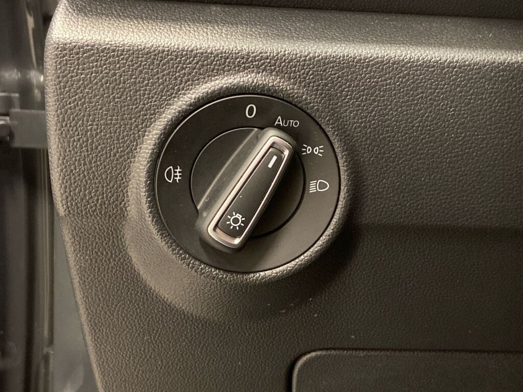 Volkswagen T-Roc 2019 Harmaa