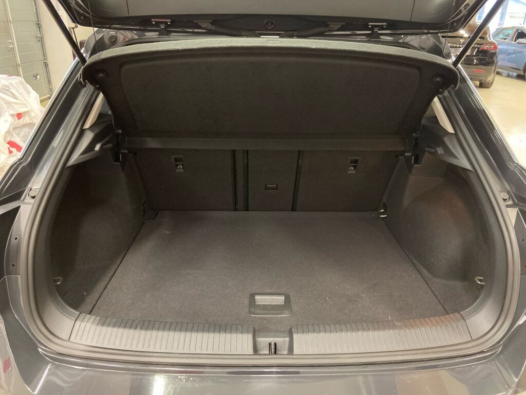 Volkswagen T-Roc 2019 Harmaa