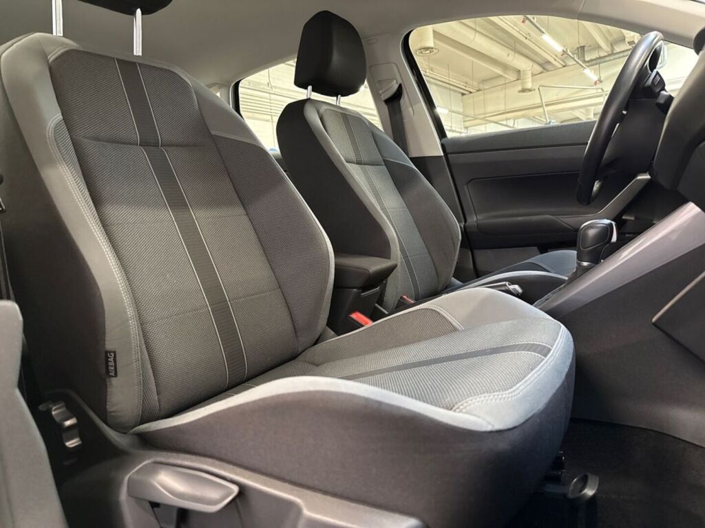 Volkswagen Polo 2019 Musta
