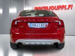 Volvo S60 2011 Punainen