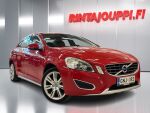 Volvo S60 2011 Punainen