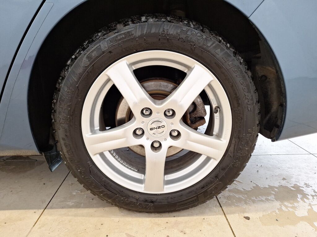 Toyota Auris 2016 Sininen