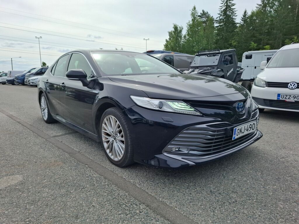 Toyota Camry 2019 Musta