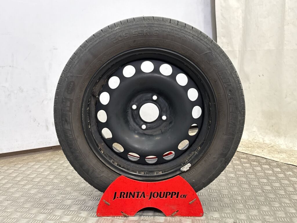 Citroen C4 Cactus 2019 Musta