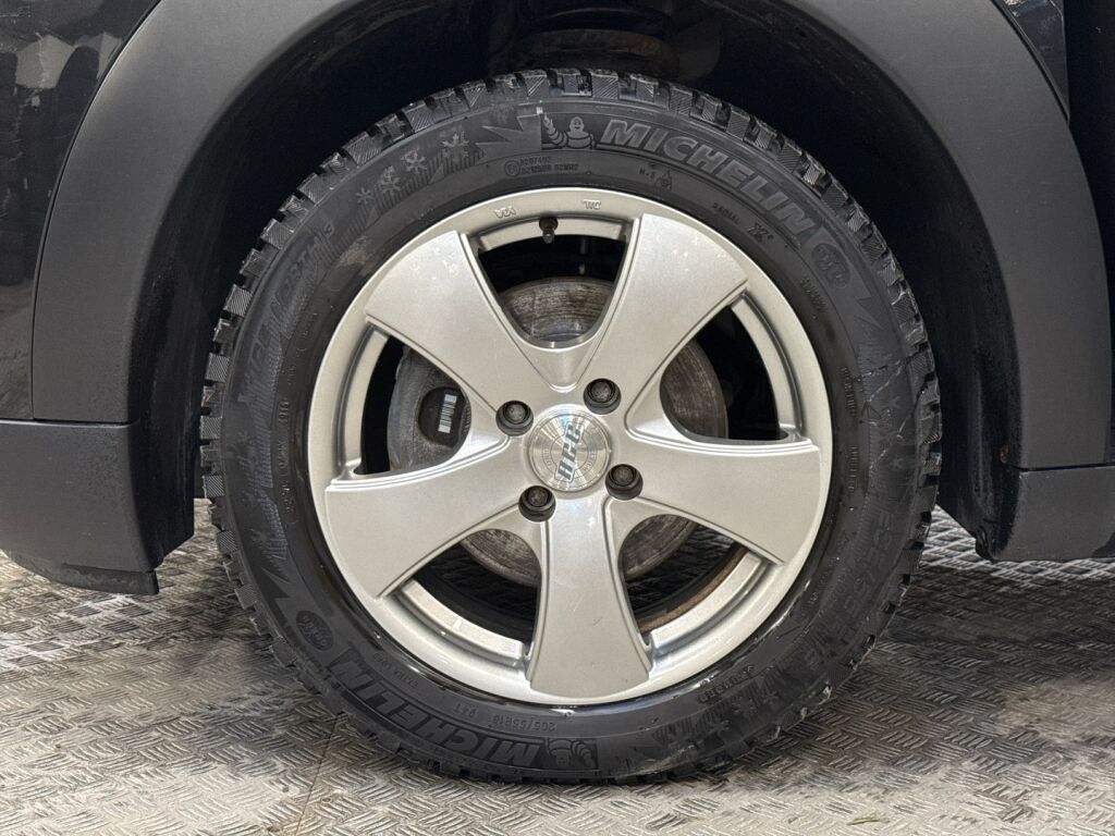 Citroen C4 Cactus 2019 Musta