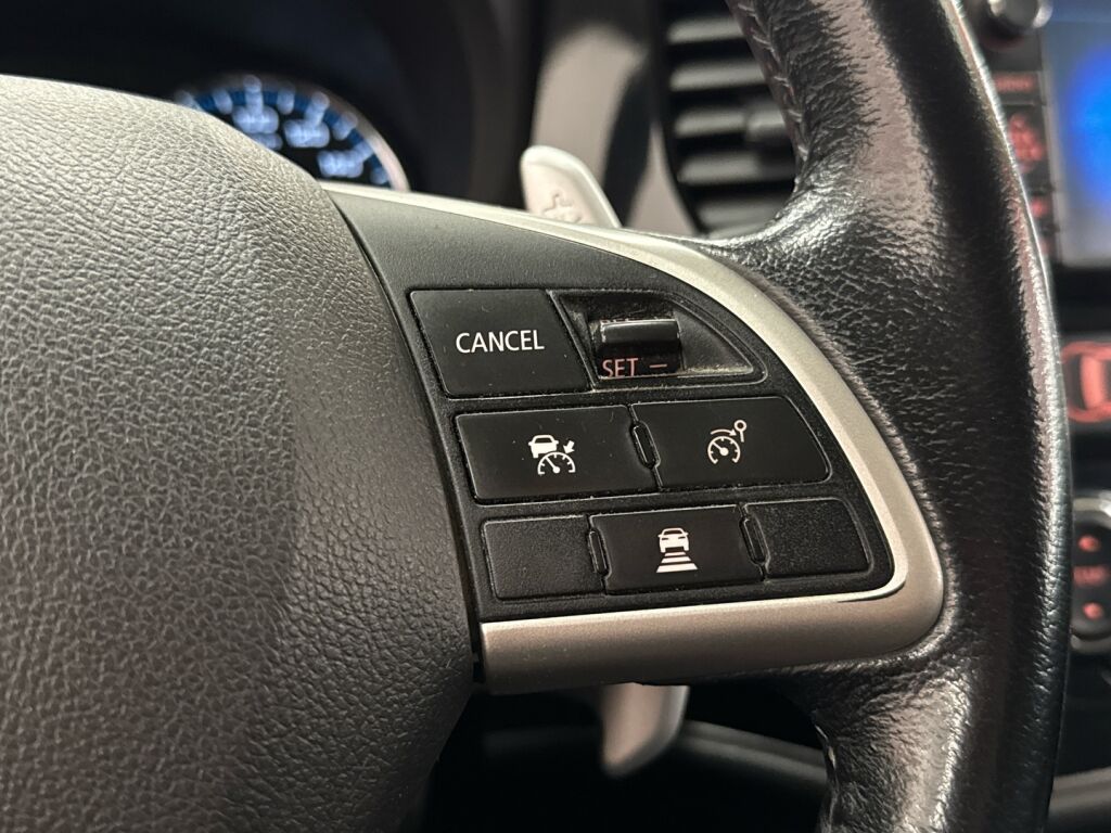 Mitsubishi Outlander PHEV 2014 Valkoinen