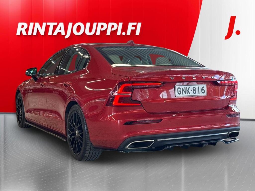Volvo S60 2020 Metallinhohto Punainen (Fusion Red)