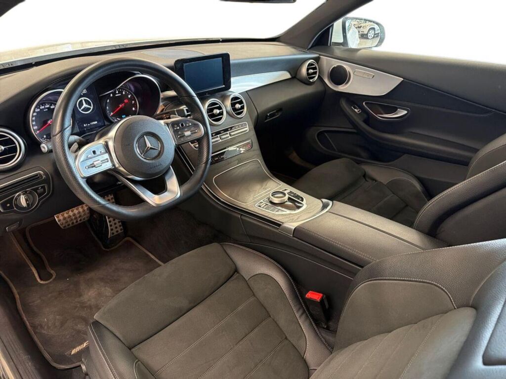 Mercedes-Benz C 2019 Valkoinen