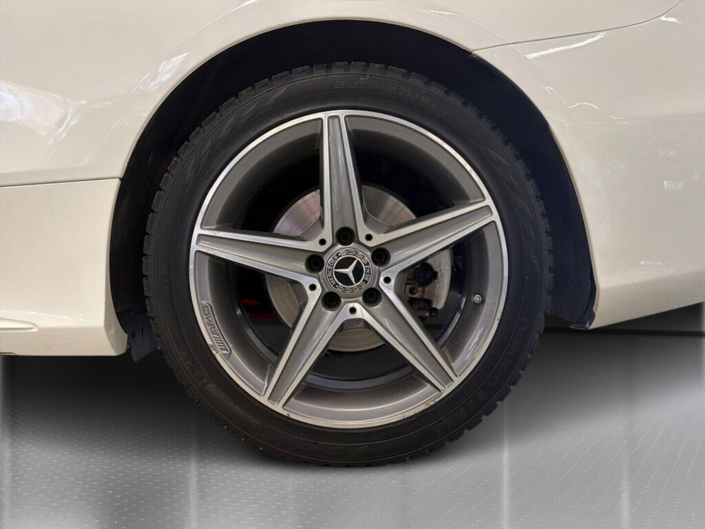 Mercedes-Benz C 2019 Valkoinen