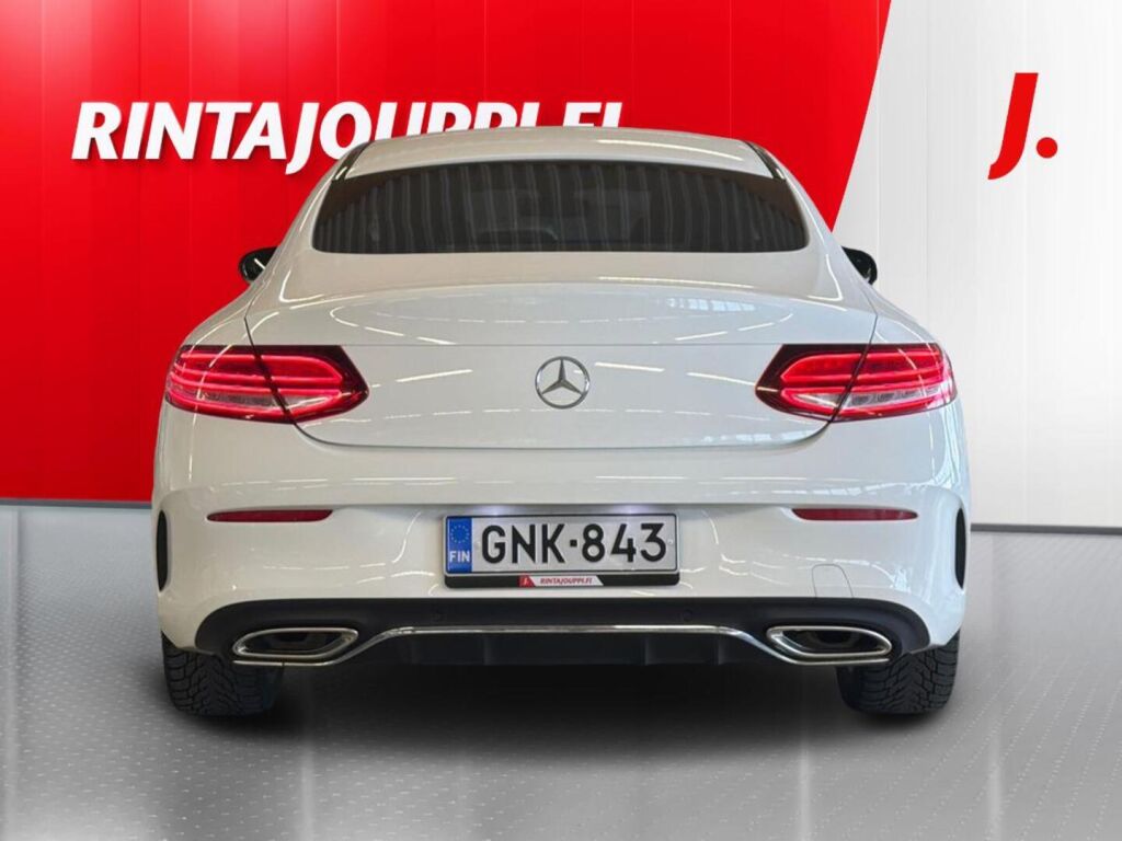 Mercedes-Benz C 2019 Valkoinen