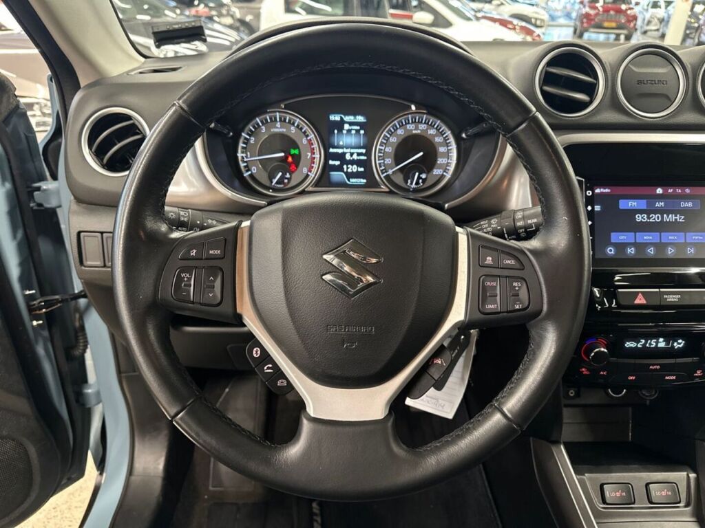 Suzuki Vitara 2021 Sininen