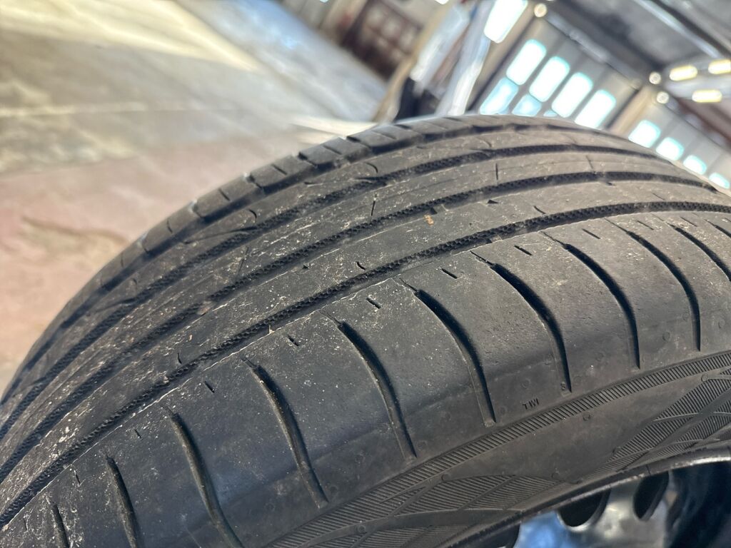 Ford Transit Connect 2020 Valkoinen