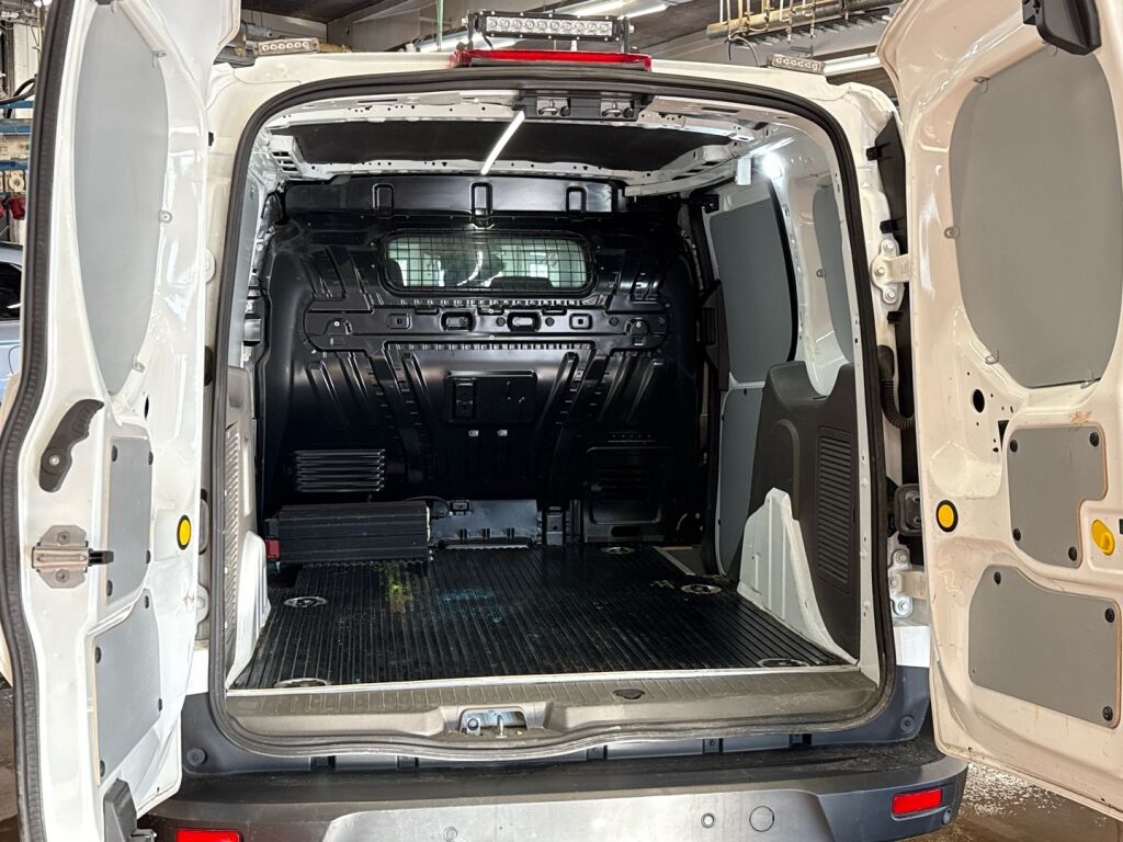 Ford Transit Connect 2020 Valkoinen