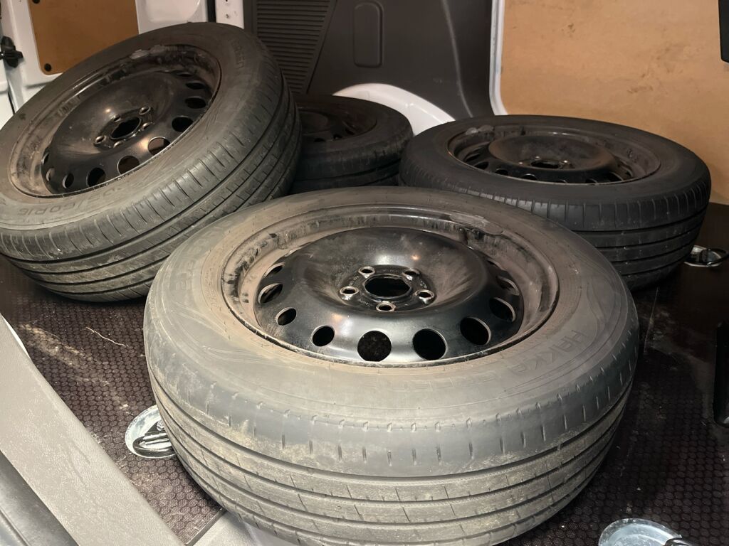 Ford Transit Connect 2020 Valkoinen