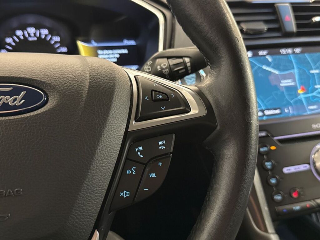 Ford Mondeo 2019 Sininen