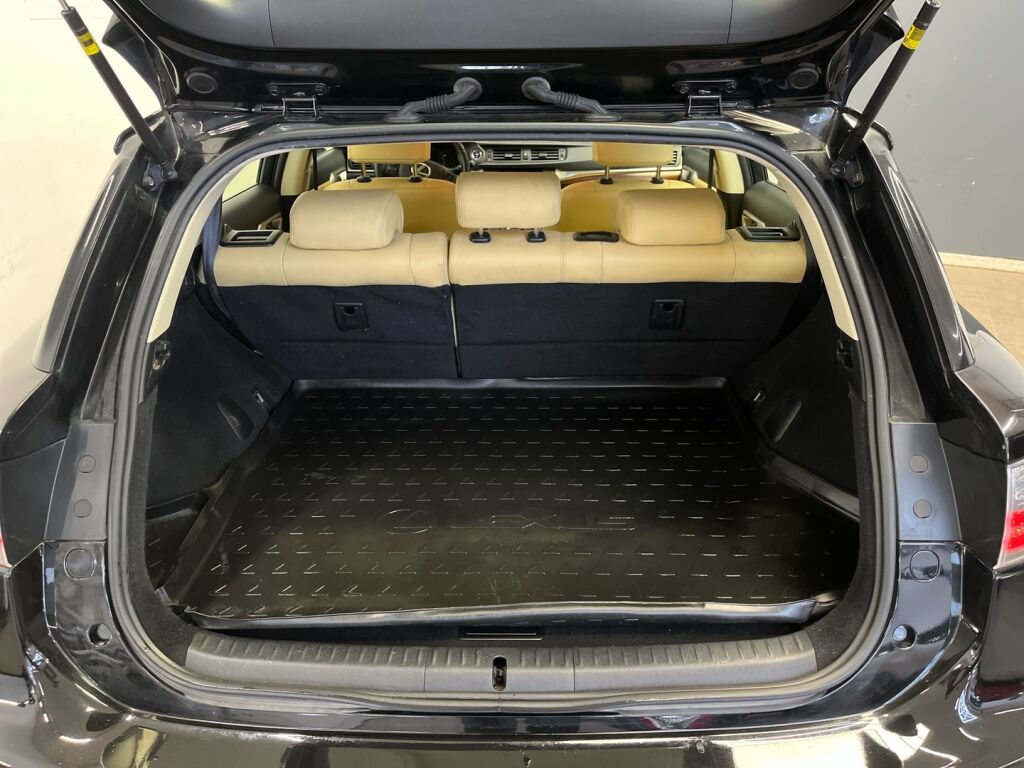 Lexus CT 2014 Musta