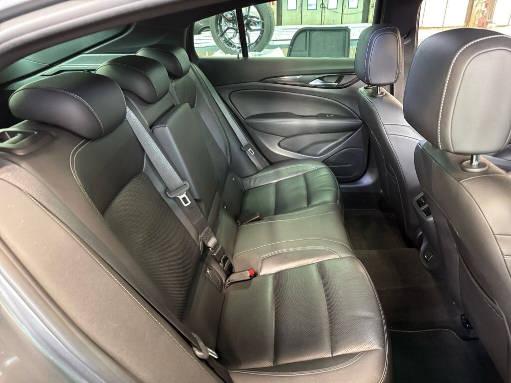 Opel Insignia 2019 Harmaa