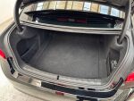 BMW 318 2019 Musta