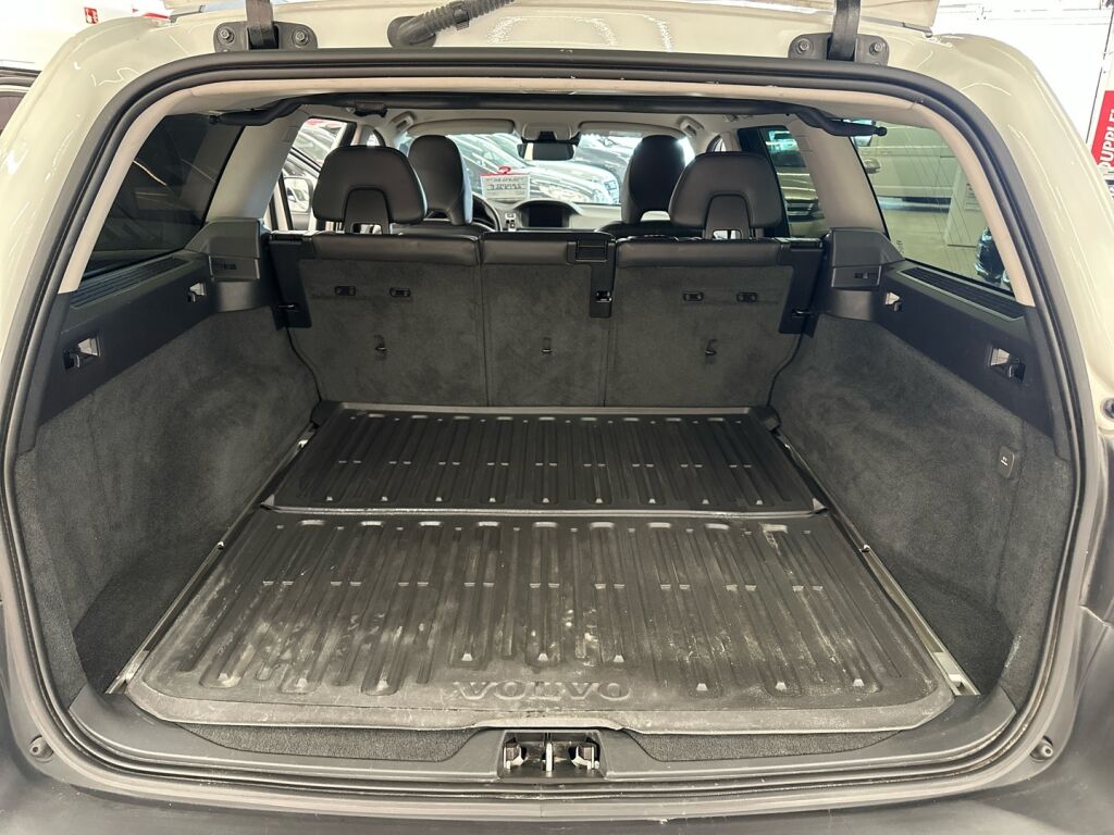 Volvo XC70 2016 Valkoinen