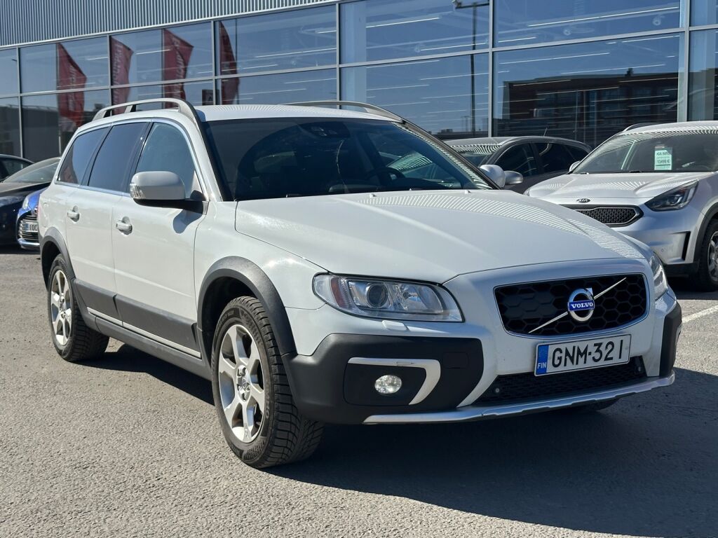 Volvo XC70 2016 Valkoinen