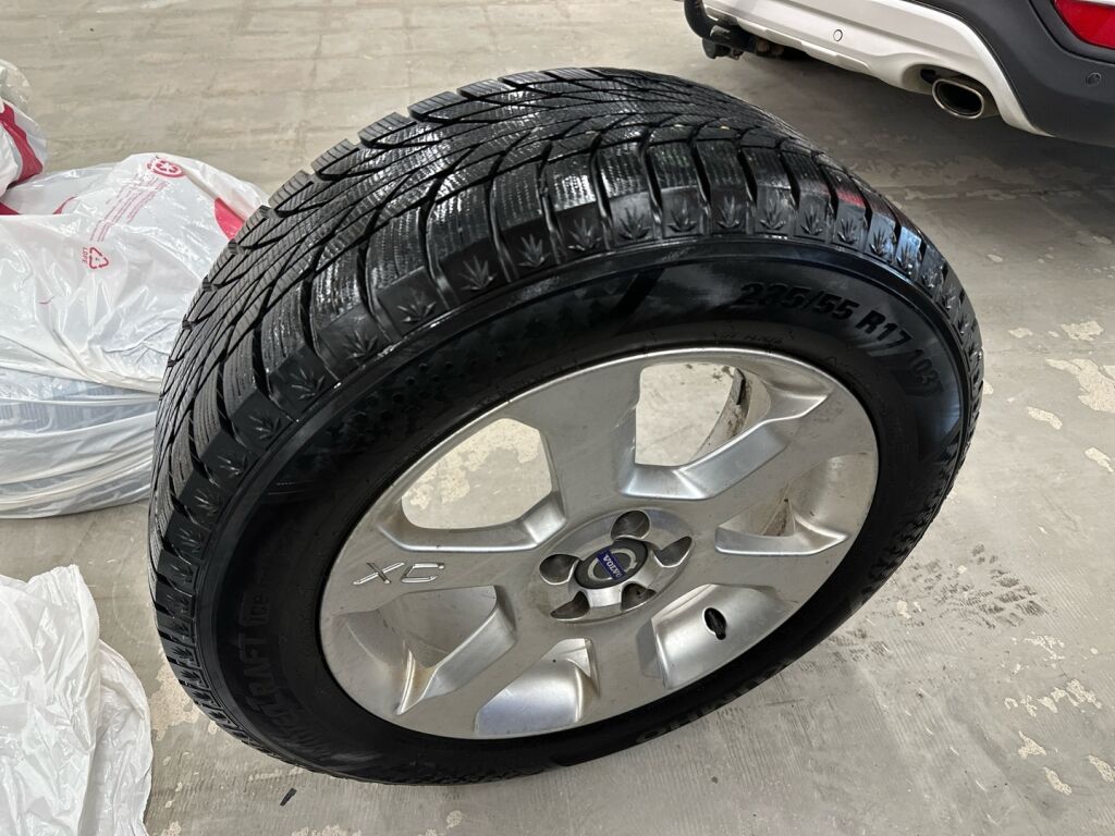 Volvo XC70 2016 Valkoinen