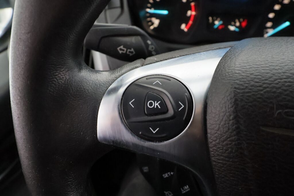 Ford Transit Custom 2014 Valkoinen