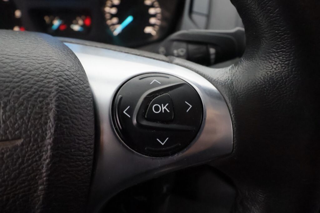 Ford Transit Custom 2014 Valkoinen