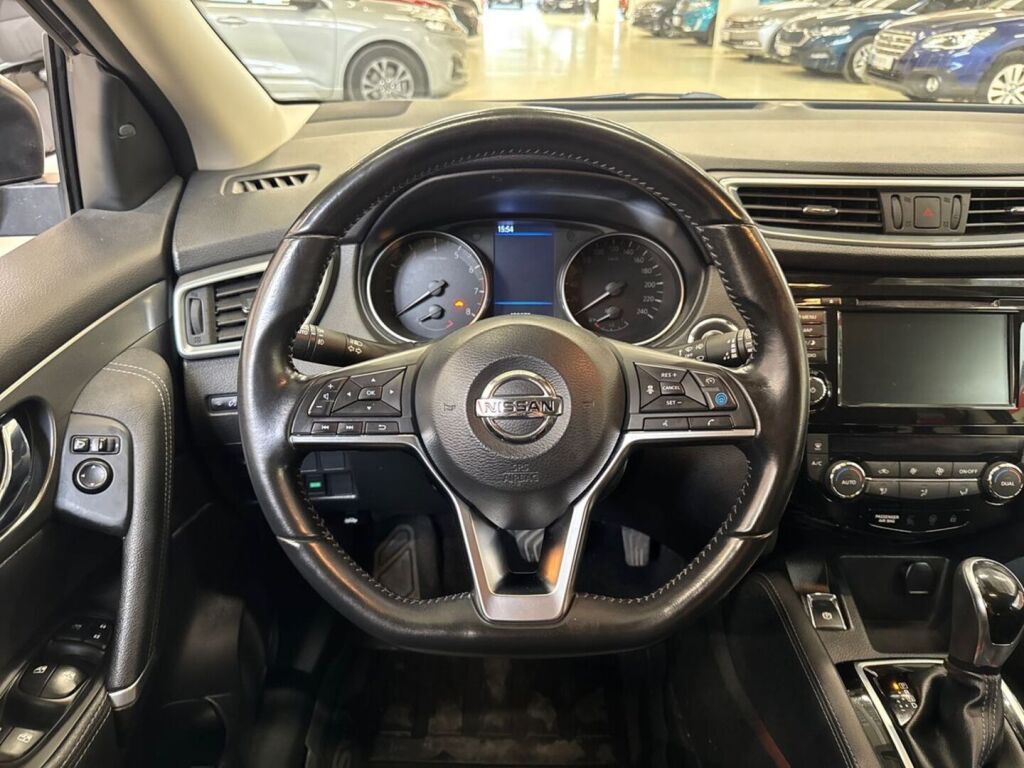 Nissan Qashqai 2020 Musta