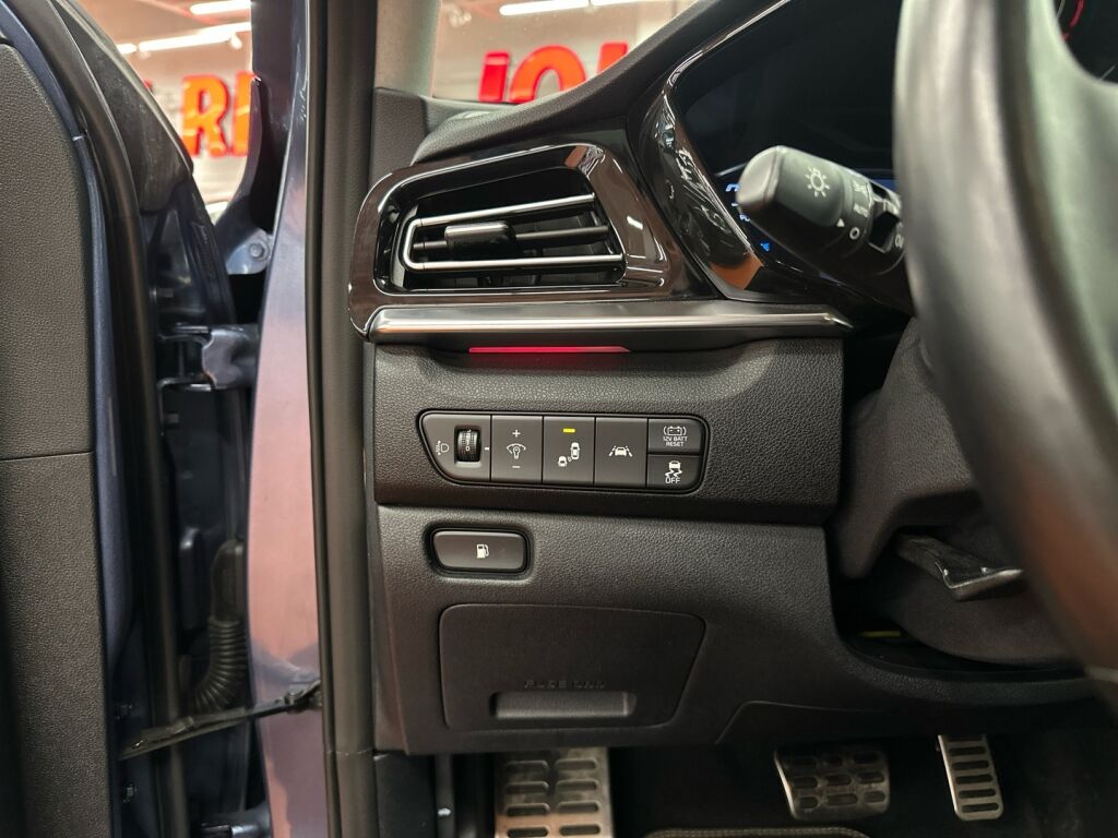 Kia Niro 2021 Sininen