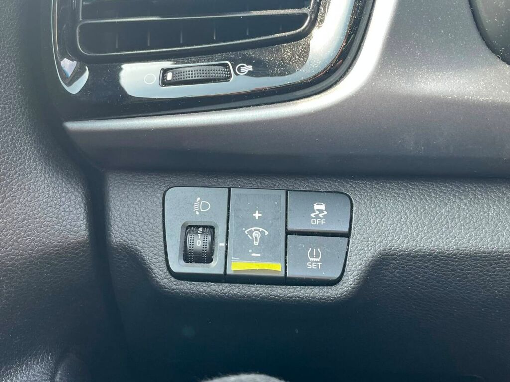 Kia Rio 2019 Harmaa
