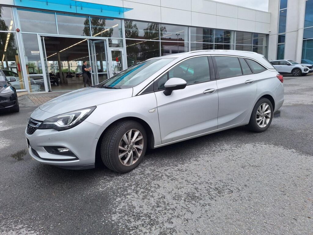 Opel Astra 2019 Hopea