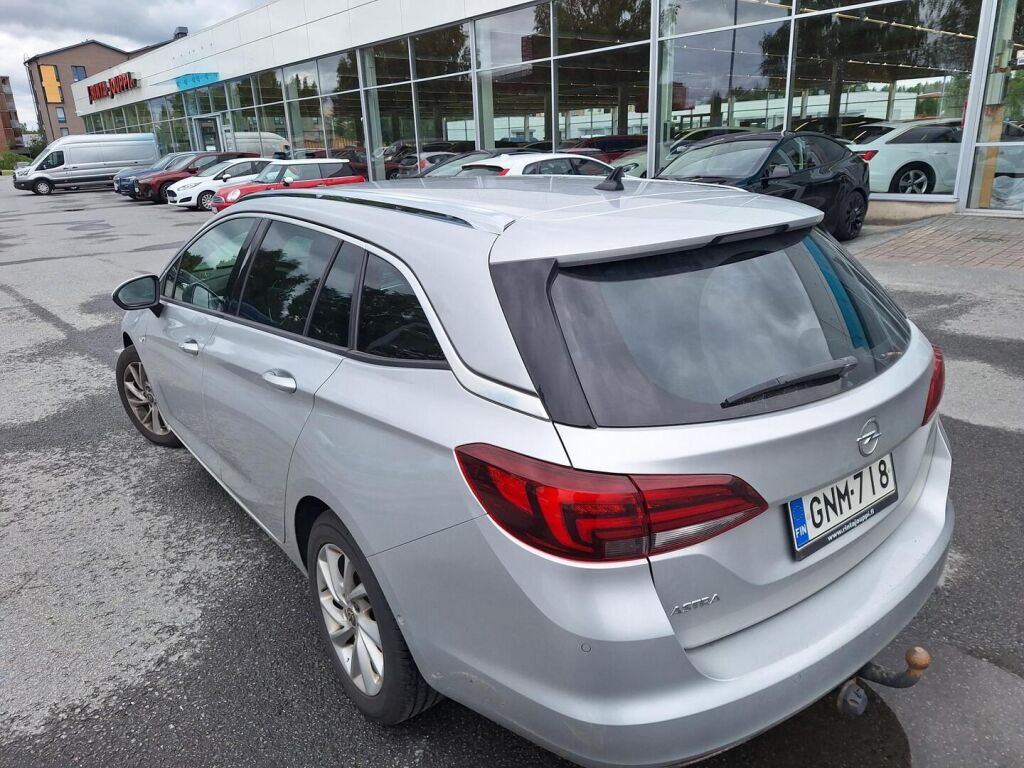 Opel Astra 2019 Hopea