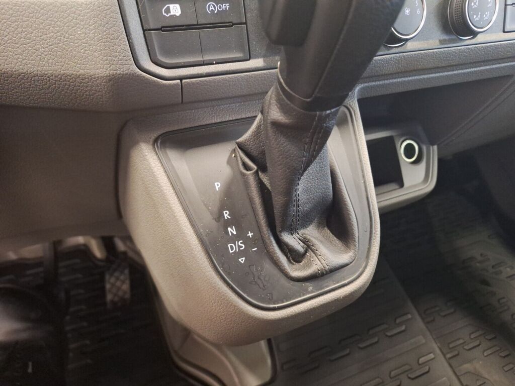 Volkswagen Crafter 2020 Valkoinen