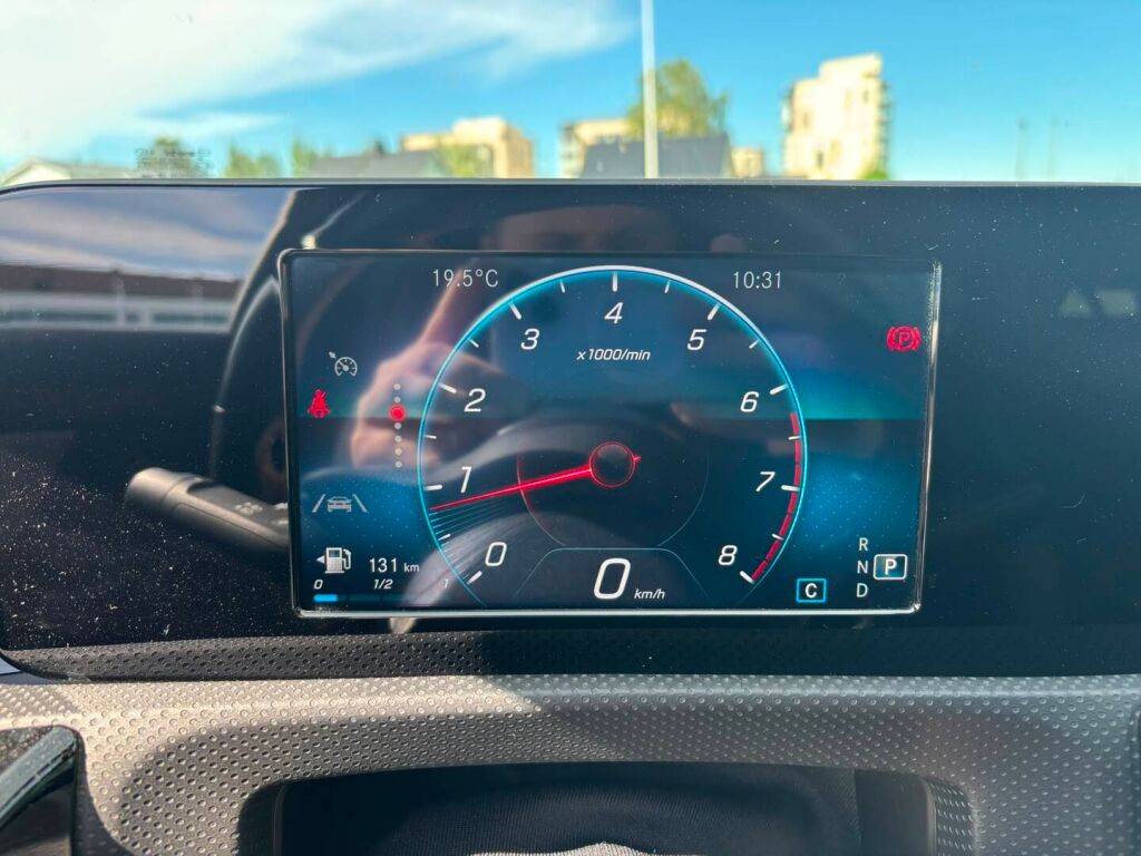 Mercedes-Benz CLA 2019 Musta