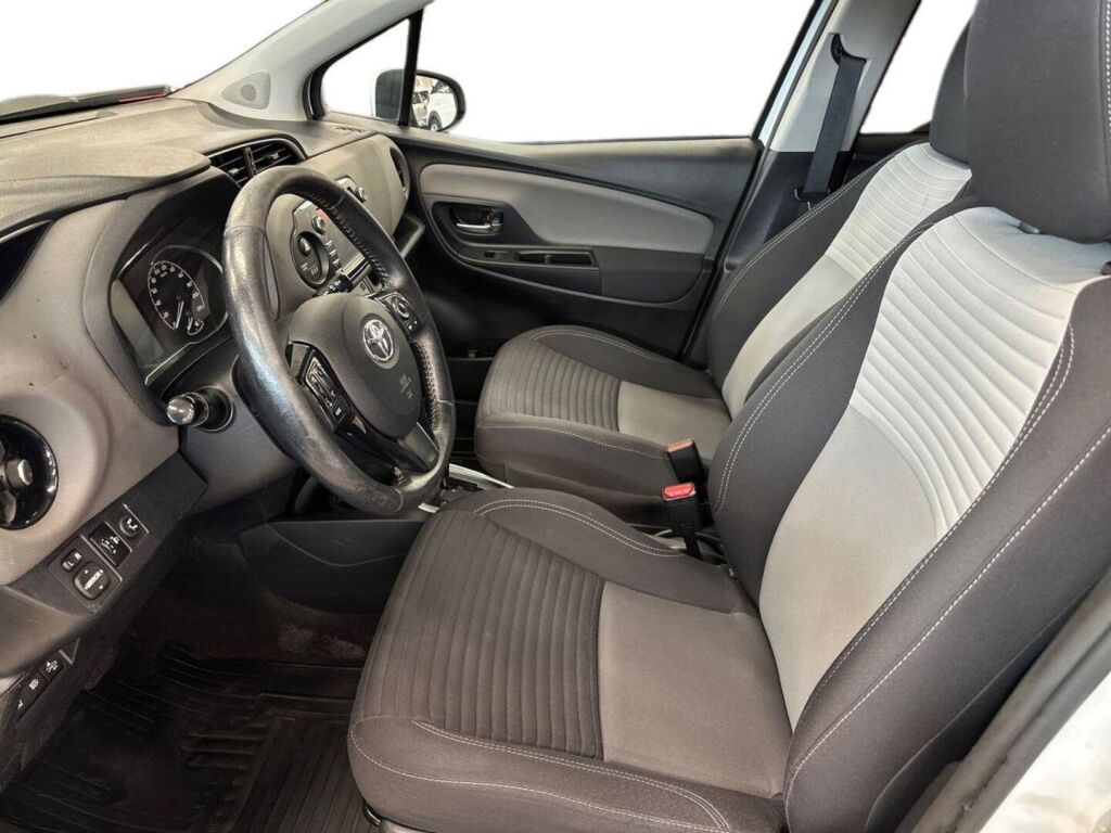 Toyota Yaris 2019 Valkoinen