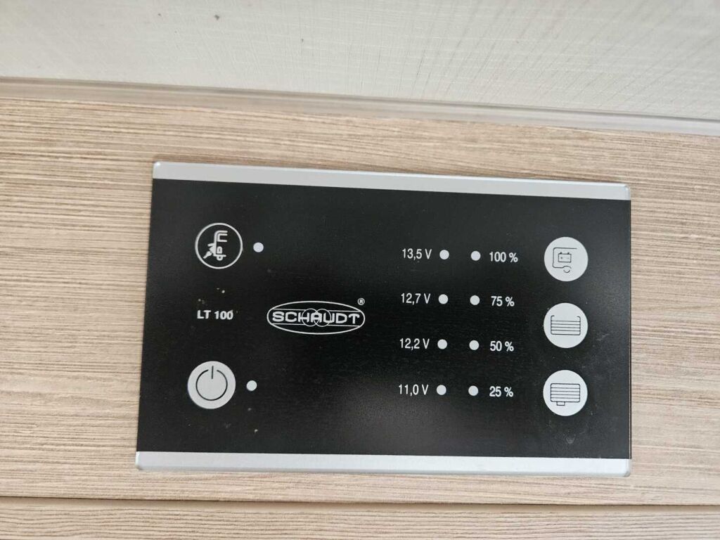 Sunlight A72 2017 Valkoinen