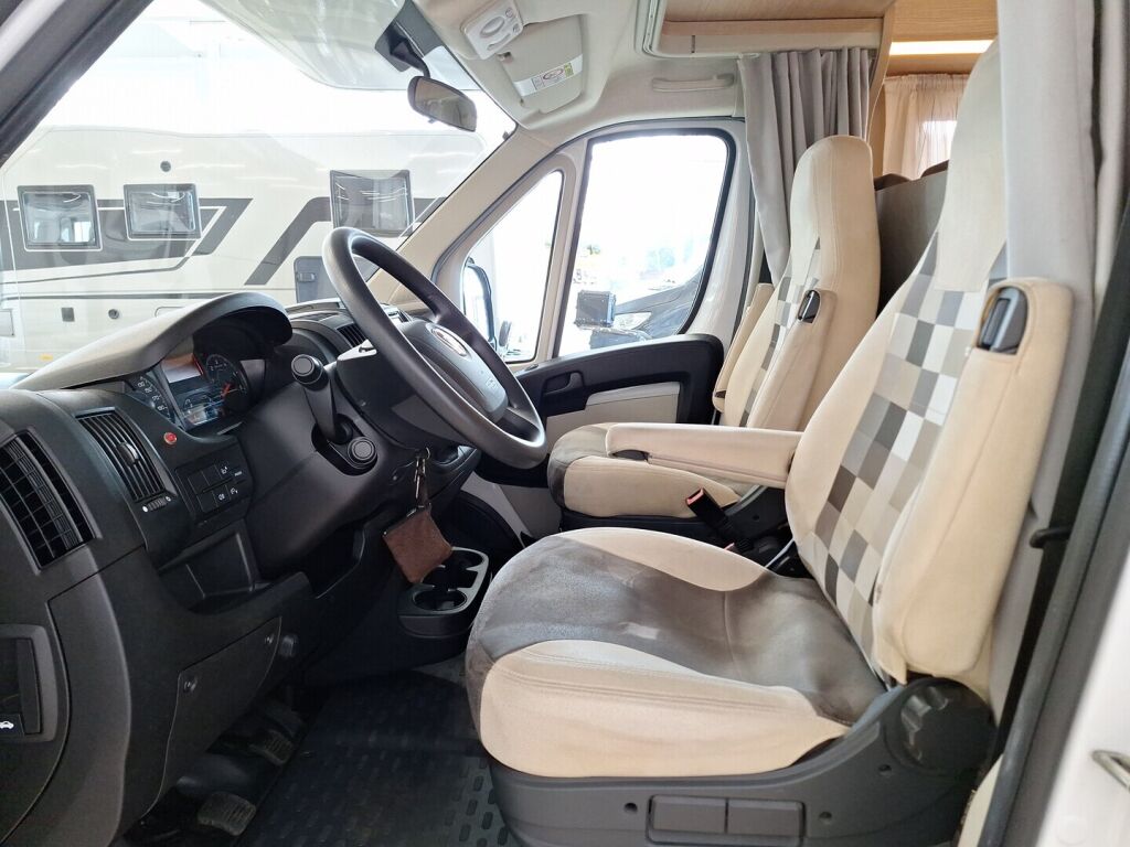 Sunlight A72 2017 Valkoinen