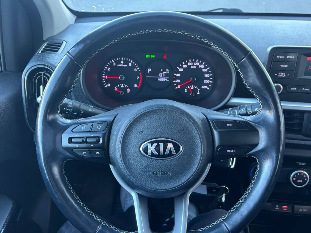 Kia Picanto 2020 Musta