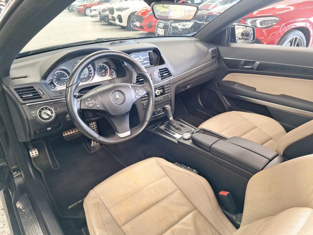 Mercedes-Benz E 2010 Musta