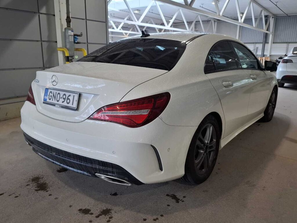 Mercedes-Benz CLA 2016 Valkoinen
