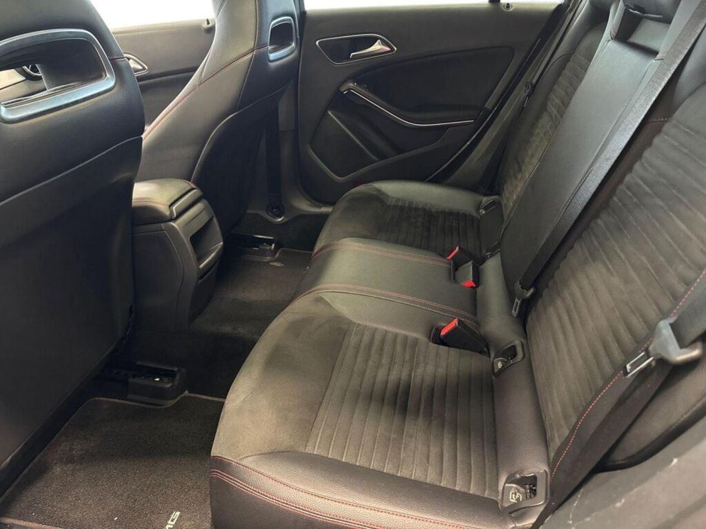 Mercedes-Benz CLA 2016 Valkoinen