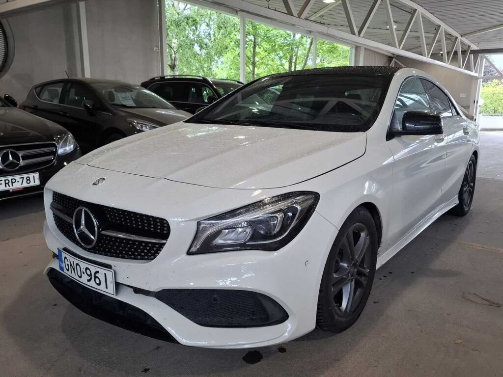 Mercedes-Benz CLA 2016 Valkoinen