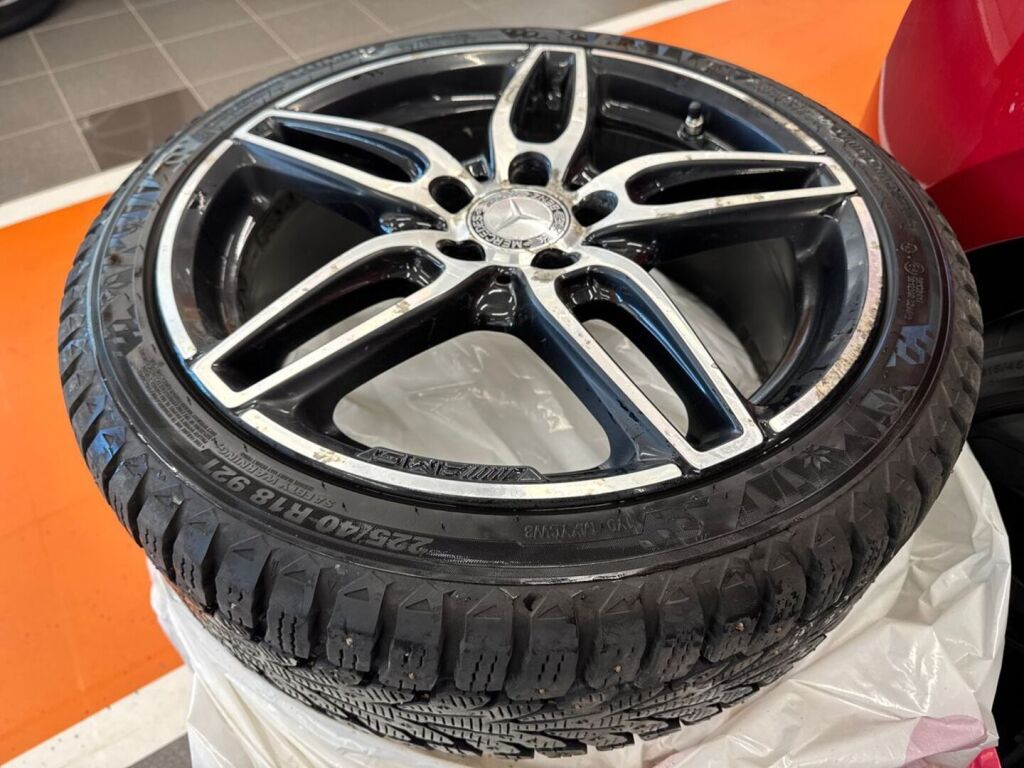 Mercedes-Benz CLA 2016 Valkoinen