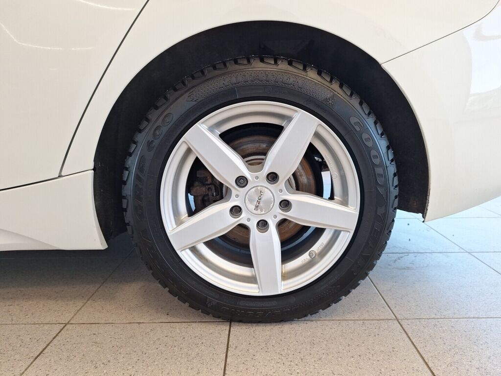 BMW 118 2016 Valkoinen