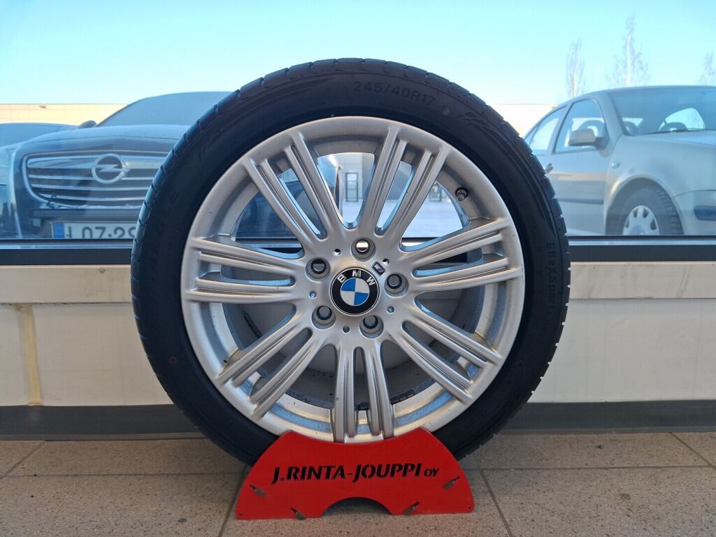 BMW 118 2016 Valkoinen