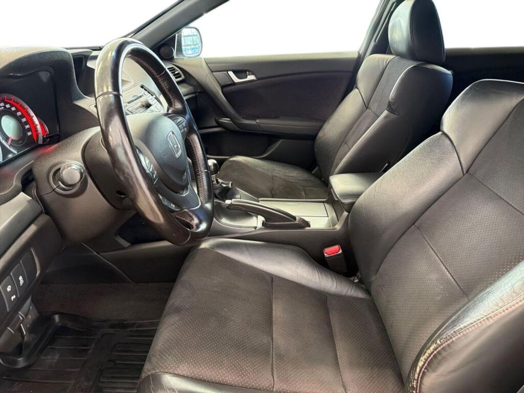 Honda Accord 2012 Musta