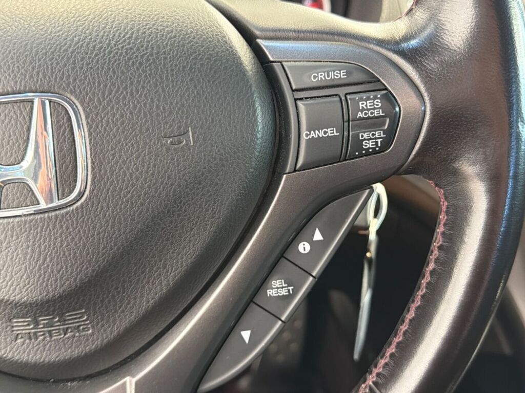 Honda Accord 2012 Musta