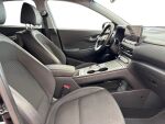 Hyundai KONA 2022 Musta